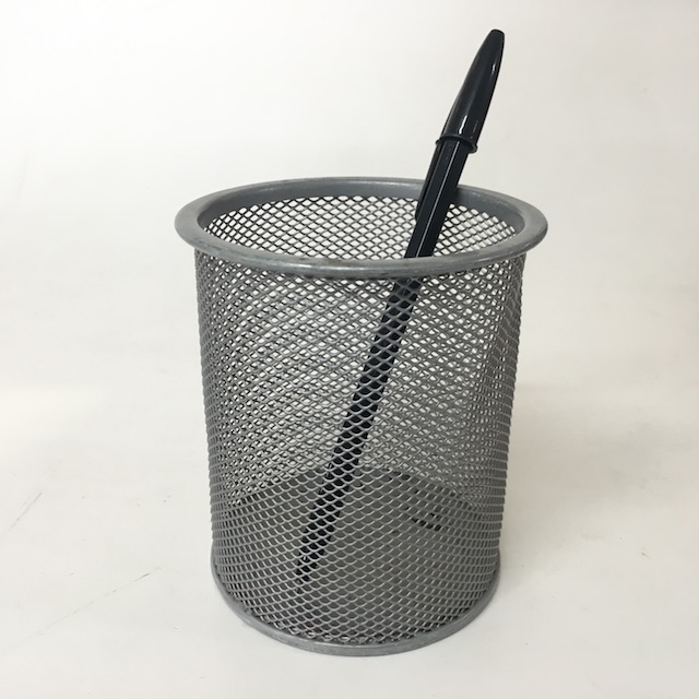 PEN HOLDER, Silver Grey Mesh - Round